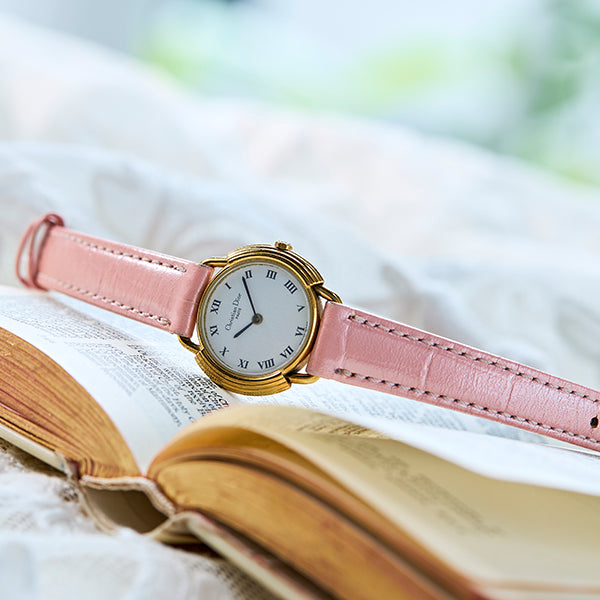 女性のための高級腕時計:エレガント&ラグジュアリーな腕時計の世界へようこそ!